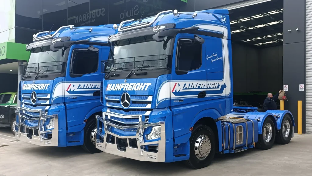 Truck & Trailer Signage Wraps.