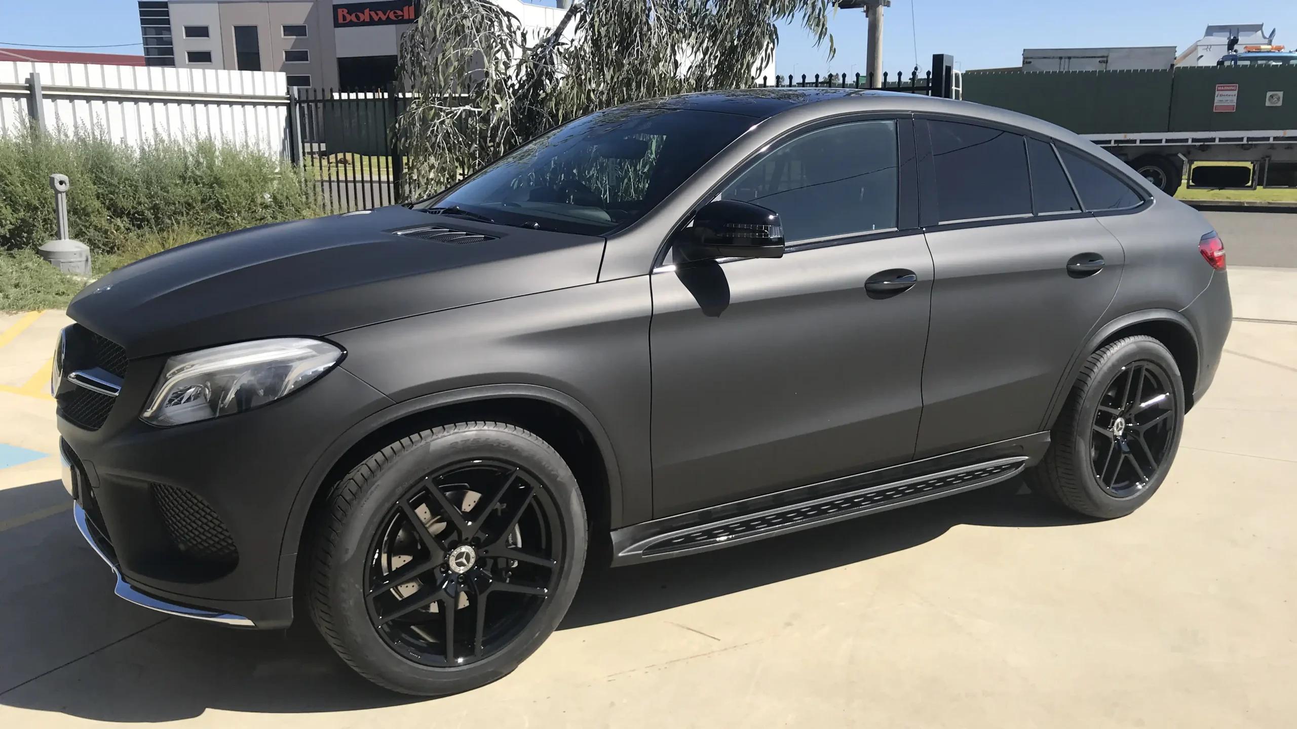 vehicle wraps vs paint